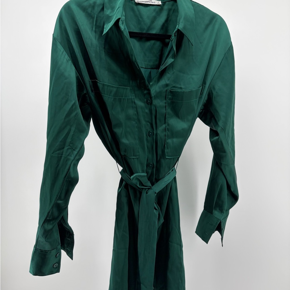 Abercrombie &‎ Fitch Satin Look Emerald Green Shirt Dress w / Belt - Size S
